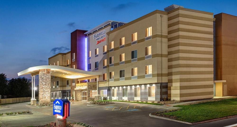 Fairfield Inn & Suites Фармінґтон Екстер'єр фото