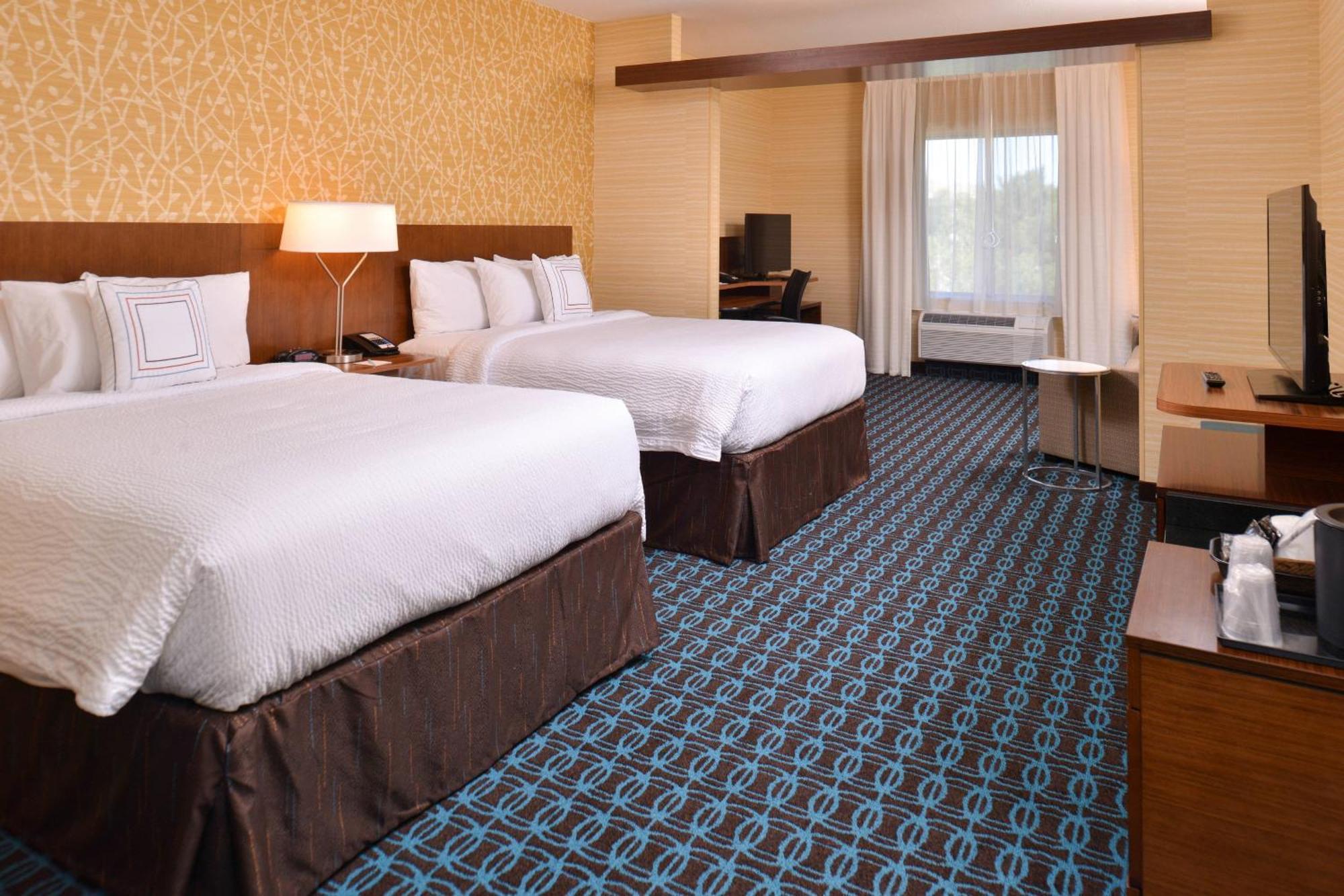 Fairfield Inn & Suites Фармінґтон Екстер'єр фото