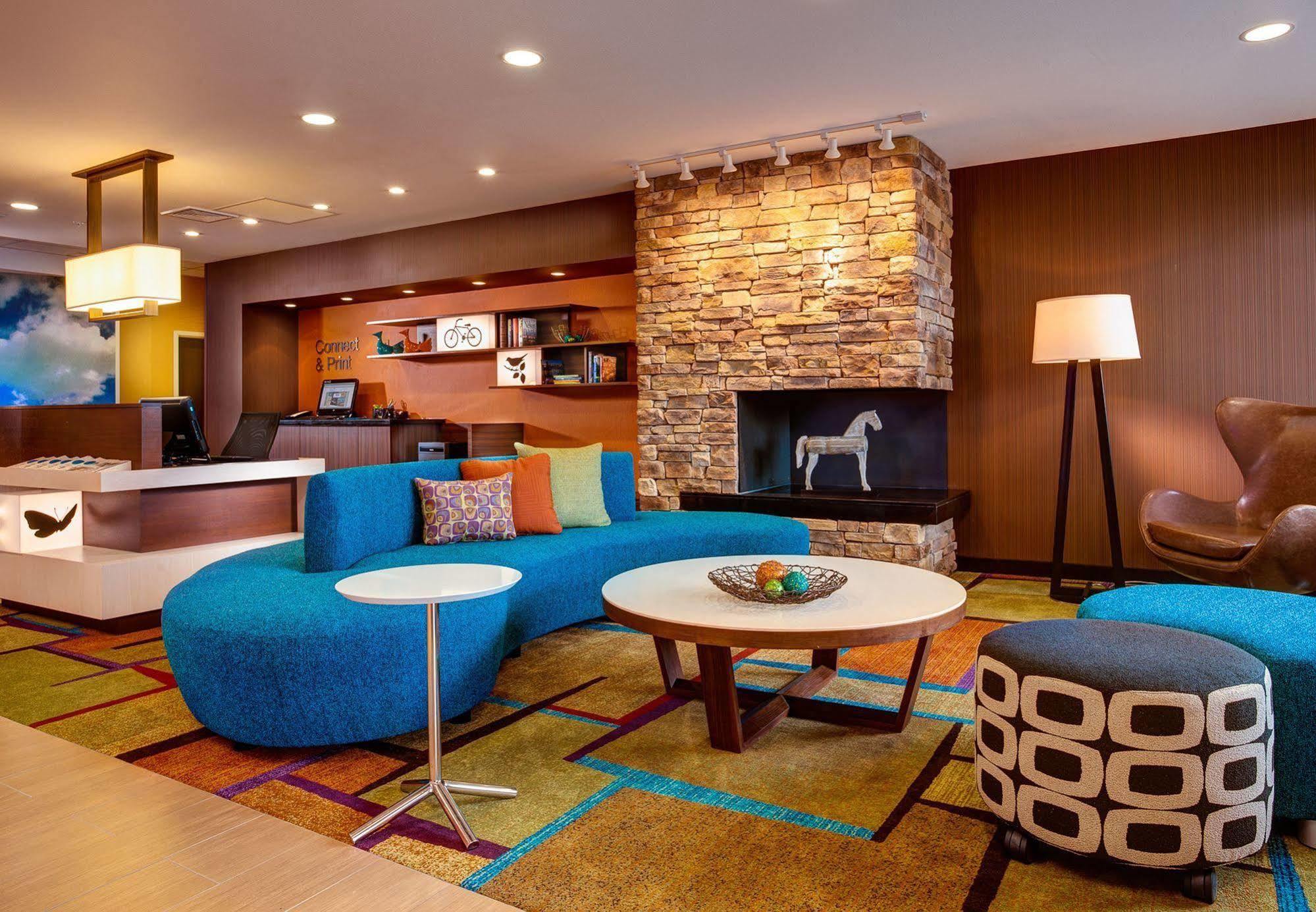 Fairfield Inn & Suites Фармінґтон Екстер'єр фото