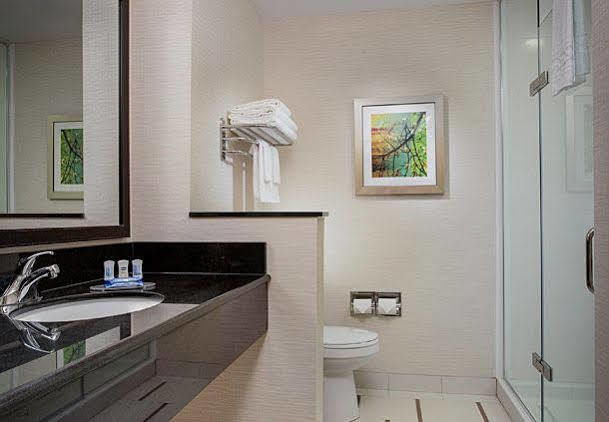 Fairfield Inn & Suites Фармінґтон Екстер'єр фото